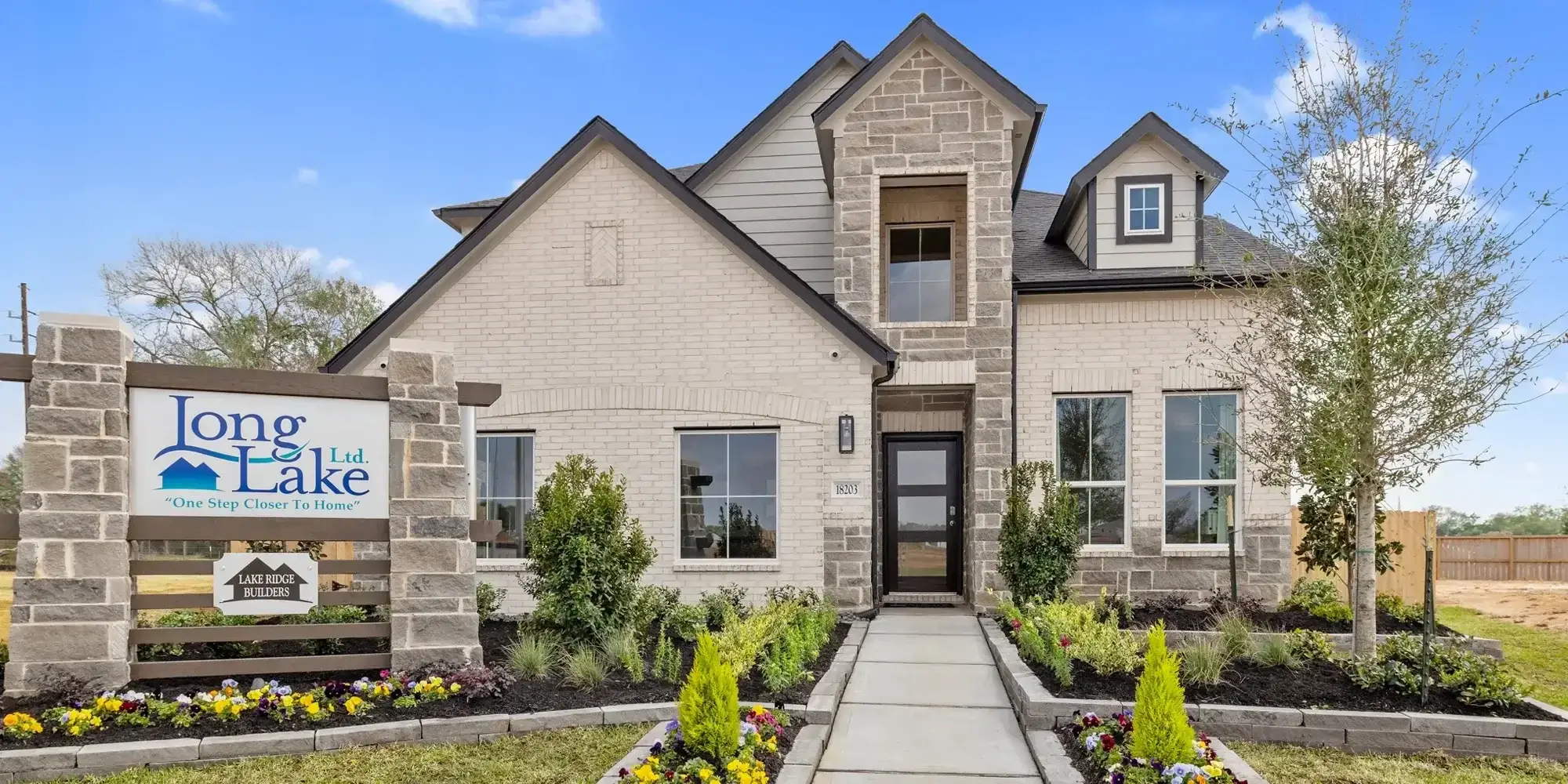 Long Lake Home Builders at Grand Mason Crossing in Katy TX with New Homes for Sale