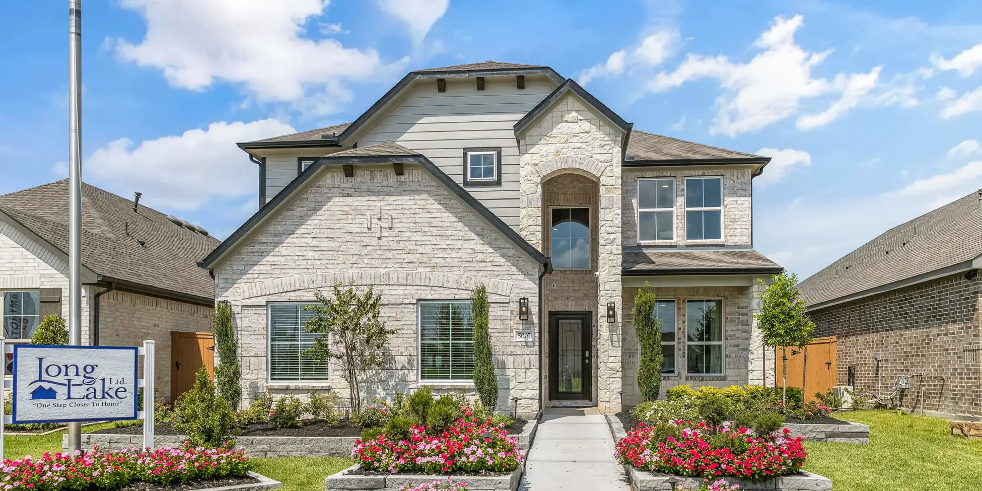 Long Lake Home Builders at Sunterra North in Katy TX with New Homes for Sale