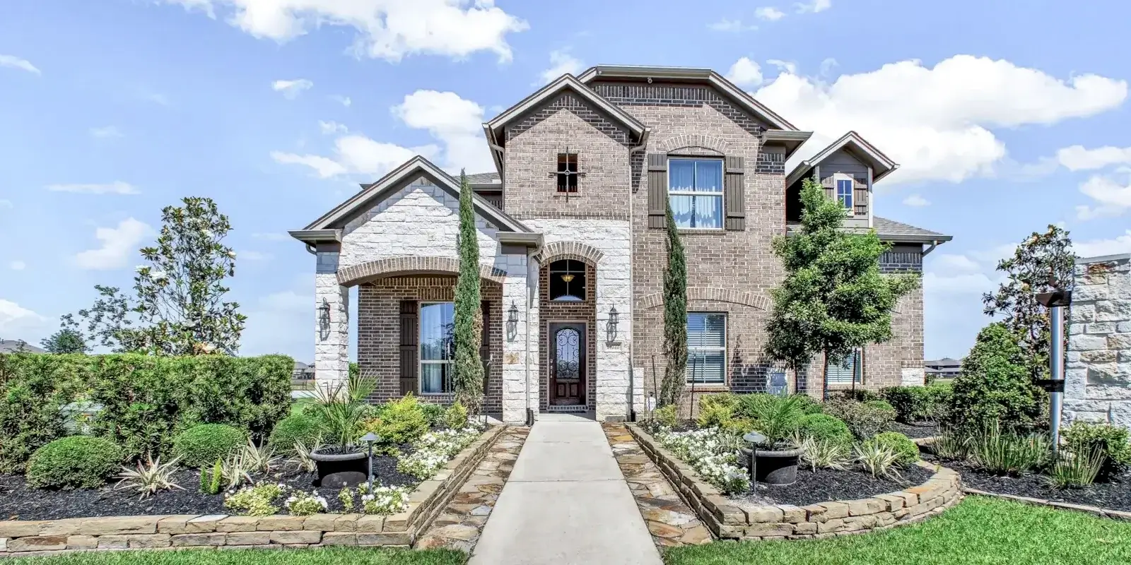 Long Lake Home Builders at Telge Ranch in Cypress TX with New Homes for Sale